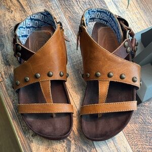 Dingo Tan Leather Studded Sandals